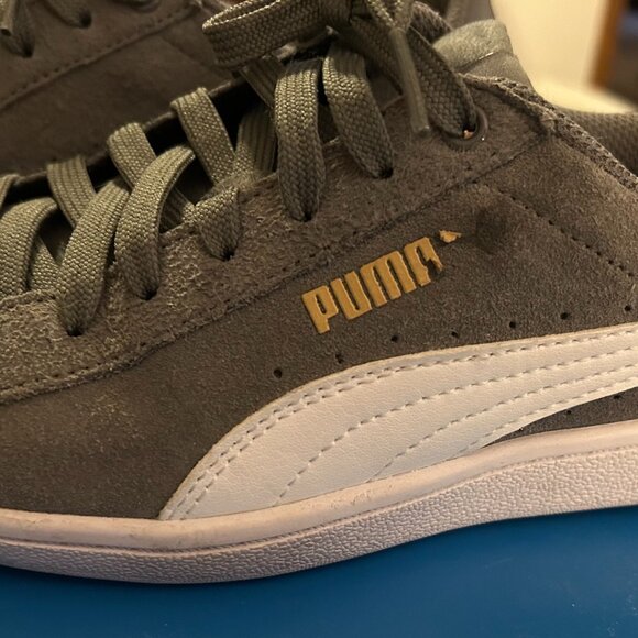 Puma Vikky Suede Sneaker Grey - Picture 1 of 4
